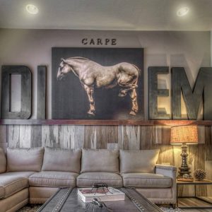 Mesa - living room with horse painting